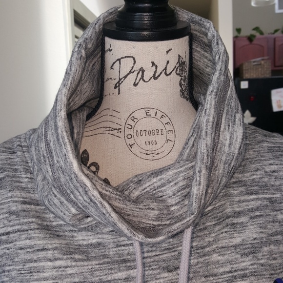 💜 PINK Cowl Neck Sweatshirt 💜 - Picture 6 of 7